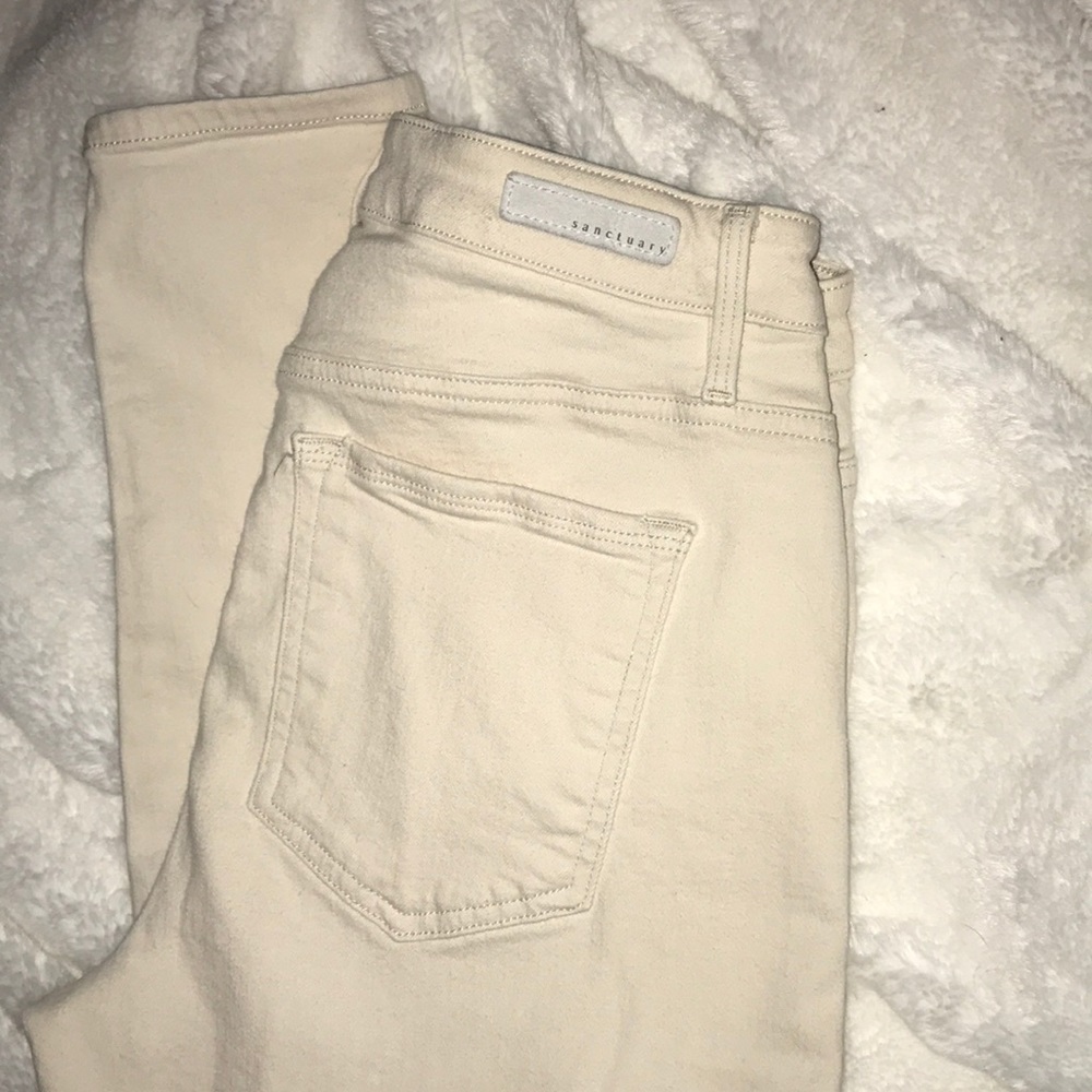 Sanctuary Cream Skinny’s